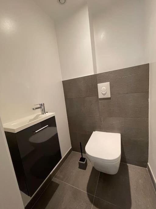 90M2 Hyper Centre Sauna Strasbourg Extérieur photo